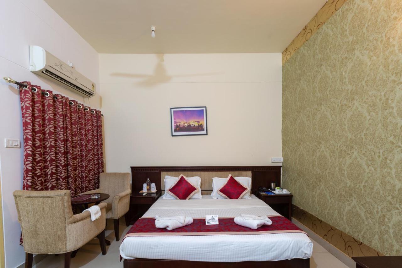 Kstdc Mayura Durg Chitradurga Buitenkant foto