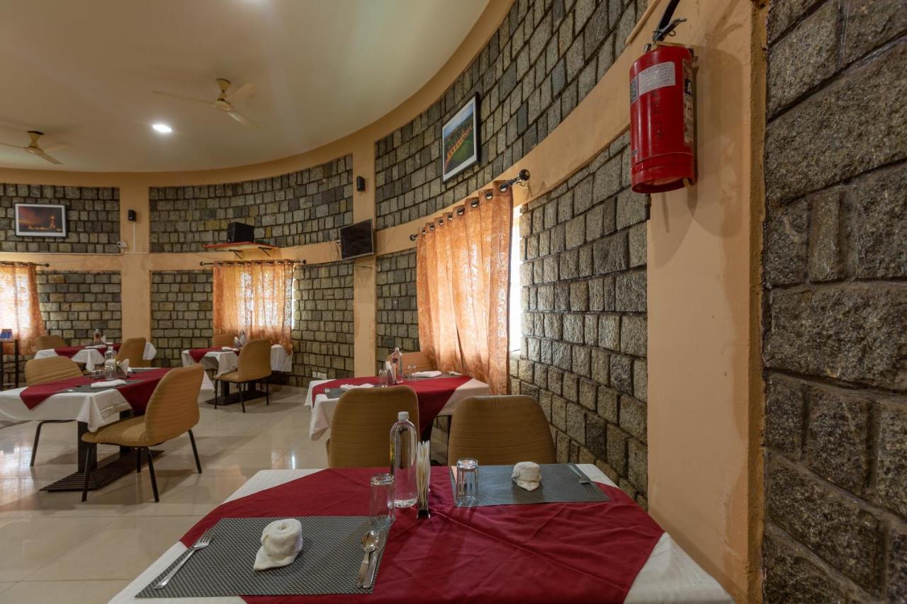 Kstdc Mayura Durg Chitradurga Buitenkant foto