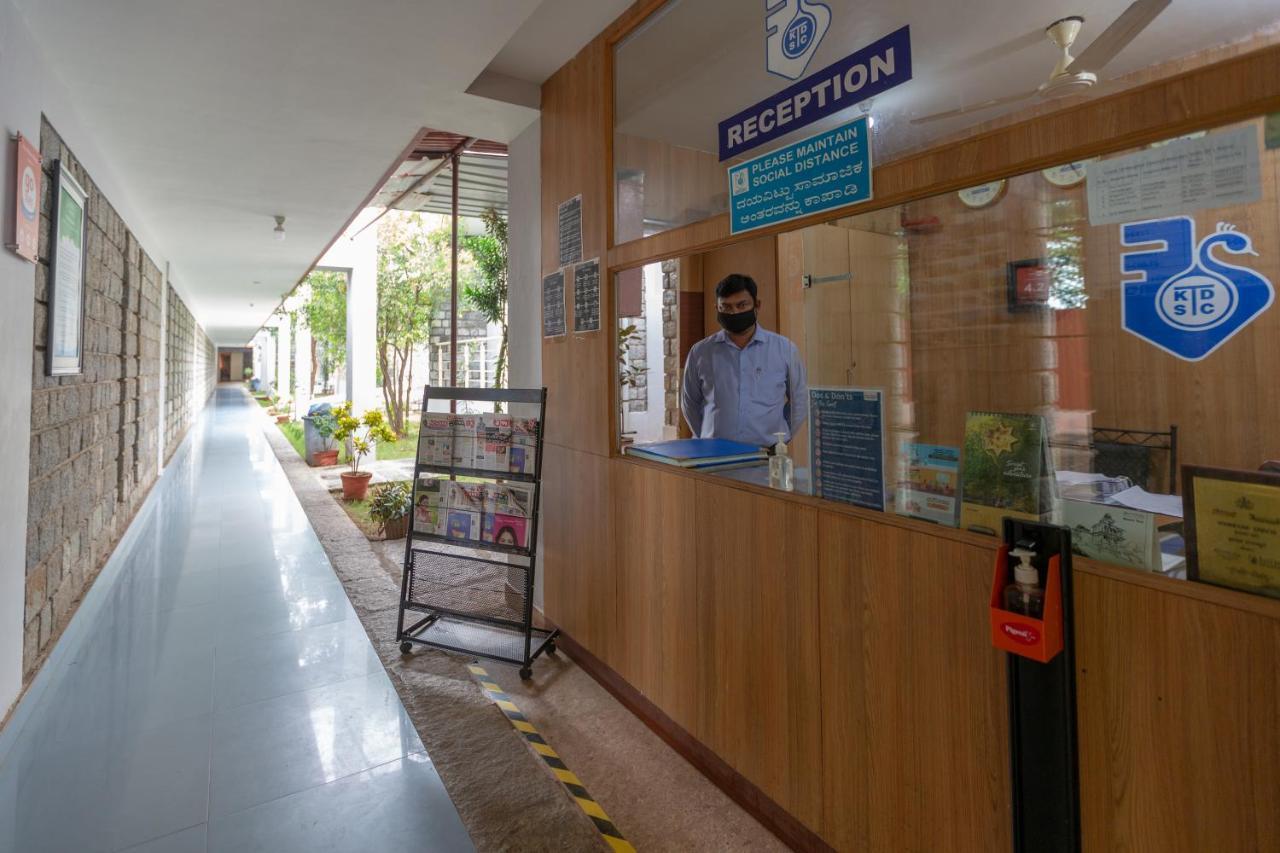 Kstdc Mayura Durg Chitradurga Buitenkant foto